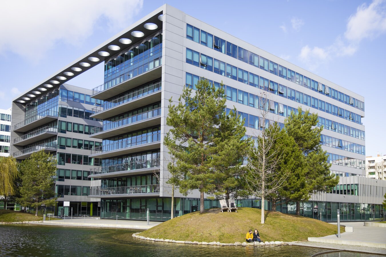 Biz Zwei | Value One